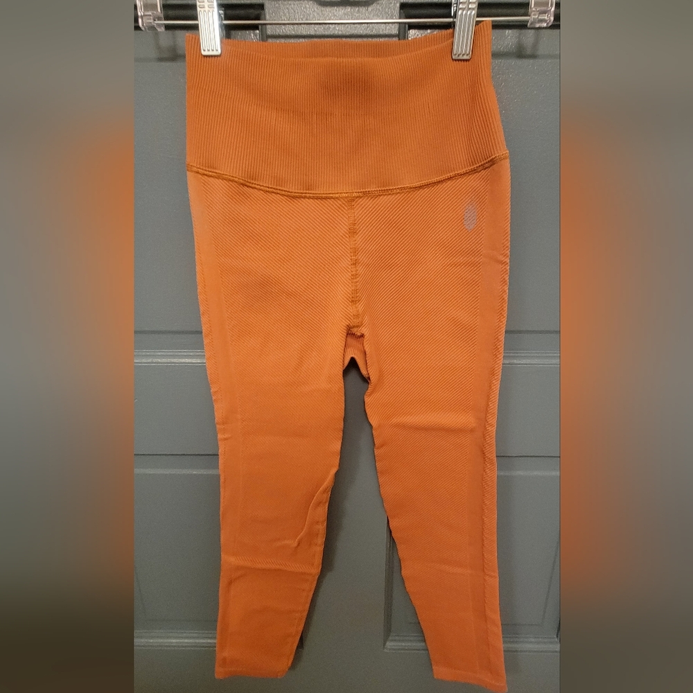 NWOT Fp Movement Leggings Size Small